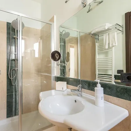 招待所 Comfort House *